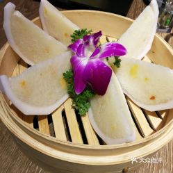 椰庭椰子雞（徐匯日月光店）椰子飯?zhí)降陮?shí)測(cè) 清甜軟糯的海南風(fēng)味究竟如何？